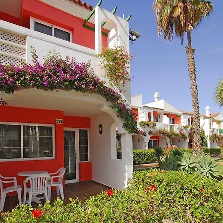 Cordial Golf Apartment