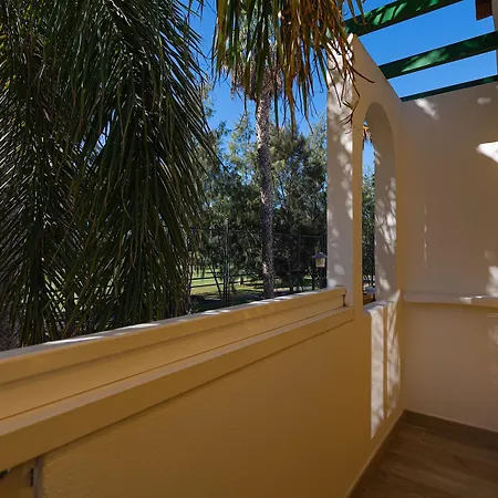 Cordial Golf Apartment *