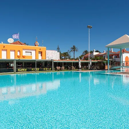 Cordial Golf Apartment