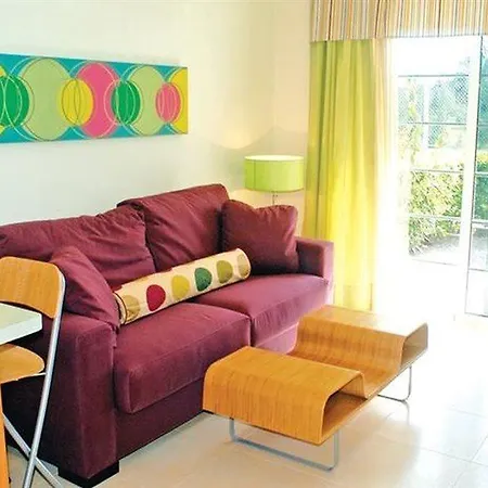 Cordial Golf Apartment *